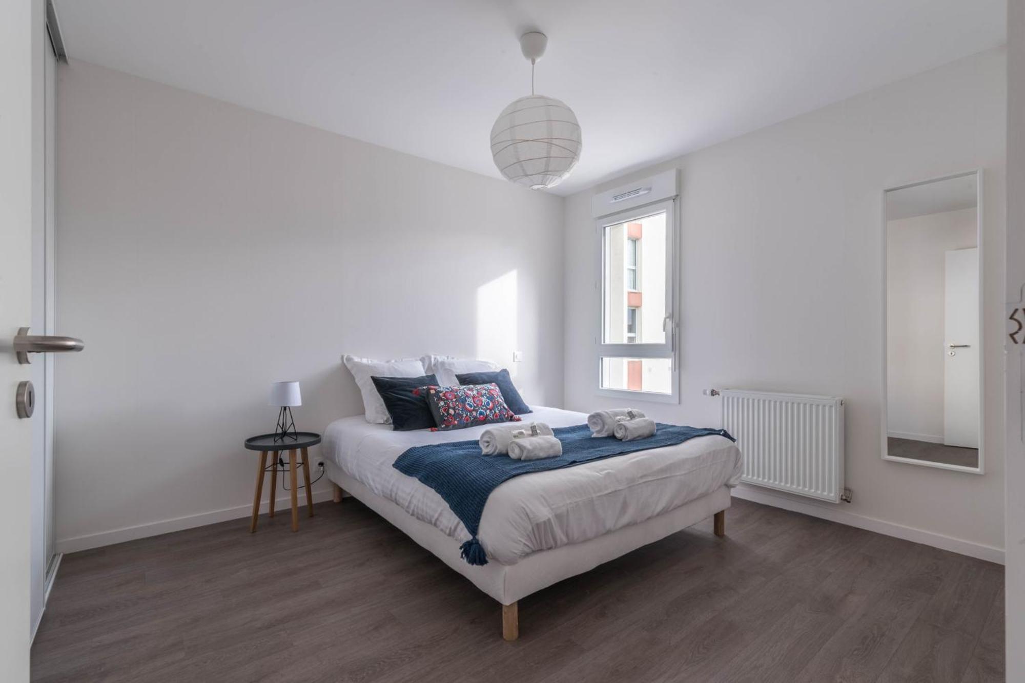 Theo - T2 Proche Gare Apartment Le Mans Luaran gambar