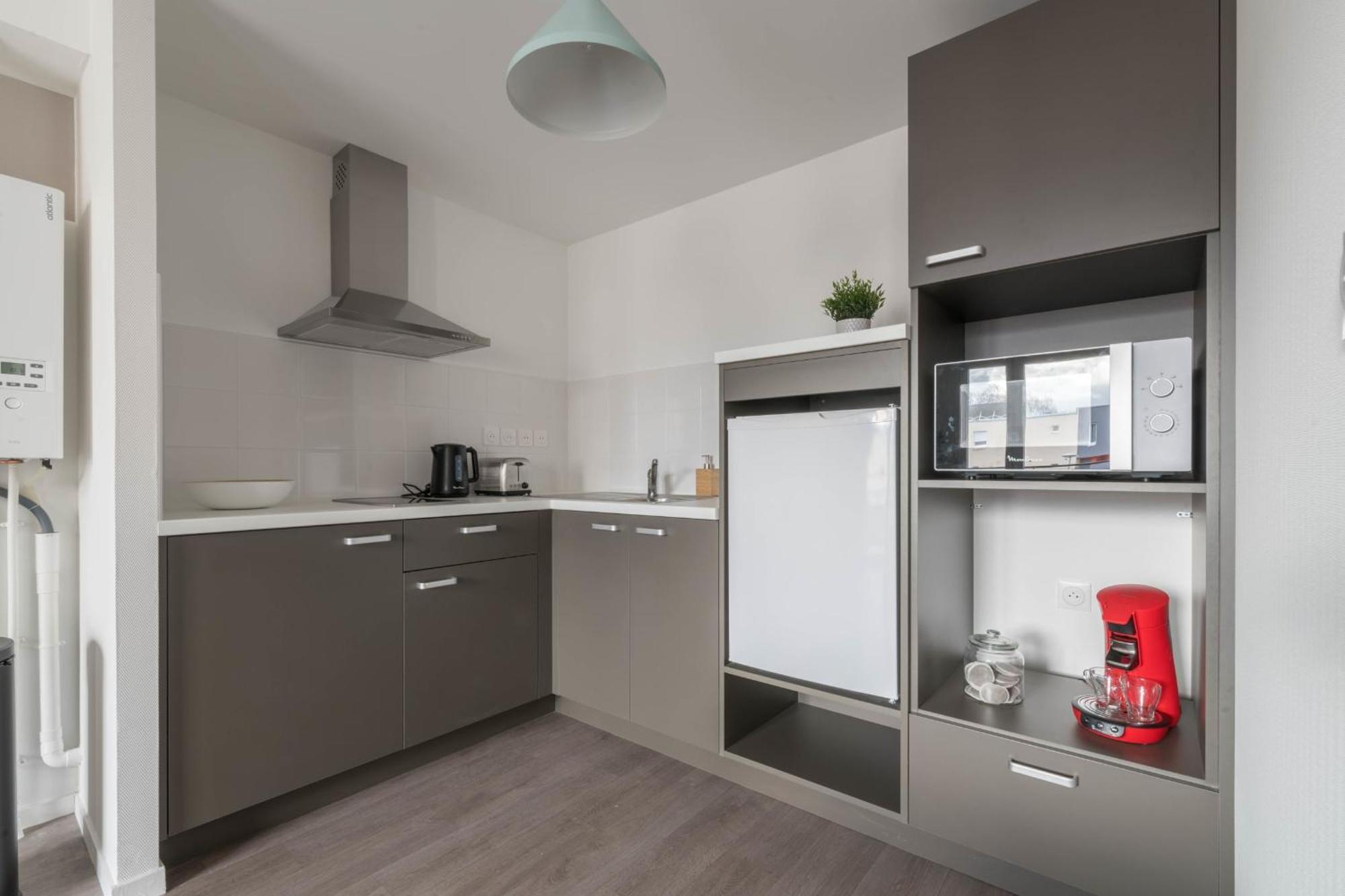 Theo - T2 Proche Gare Apartment Le Mans Luaran gambar